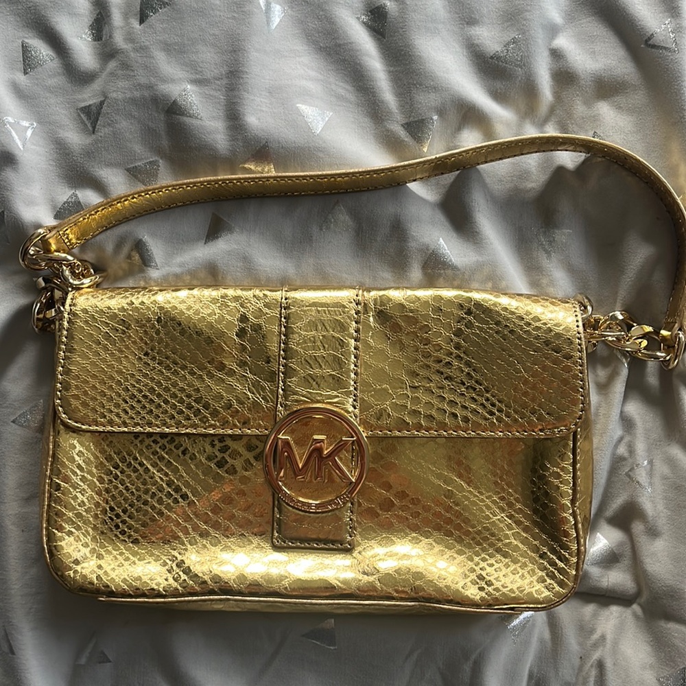 Michael Kors purse